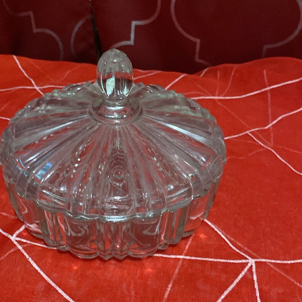 Vintage Candy Dish Glass Bowl - Picture 2 of 10
